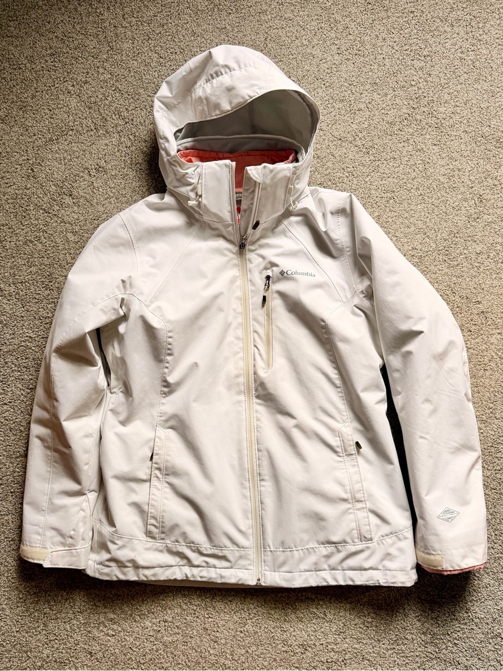 Columbia Women's White Hooded Ski Jacket with removable pink lining jacket